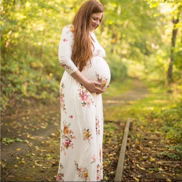 Maternity Dress! Read description - Picture 1 of 5